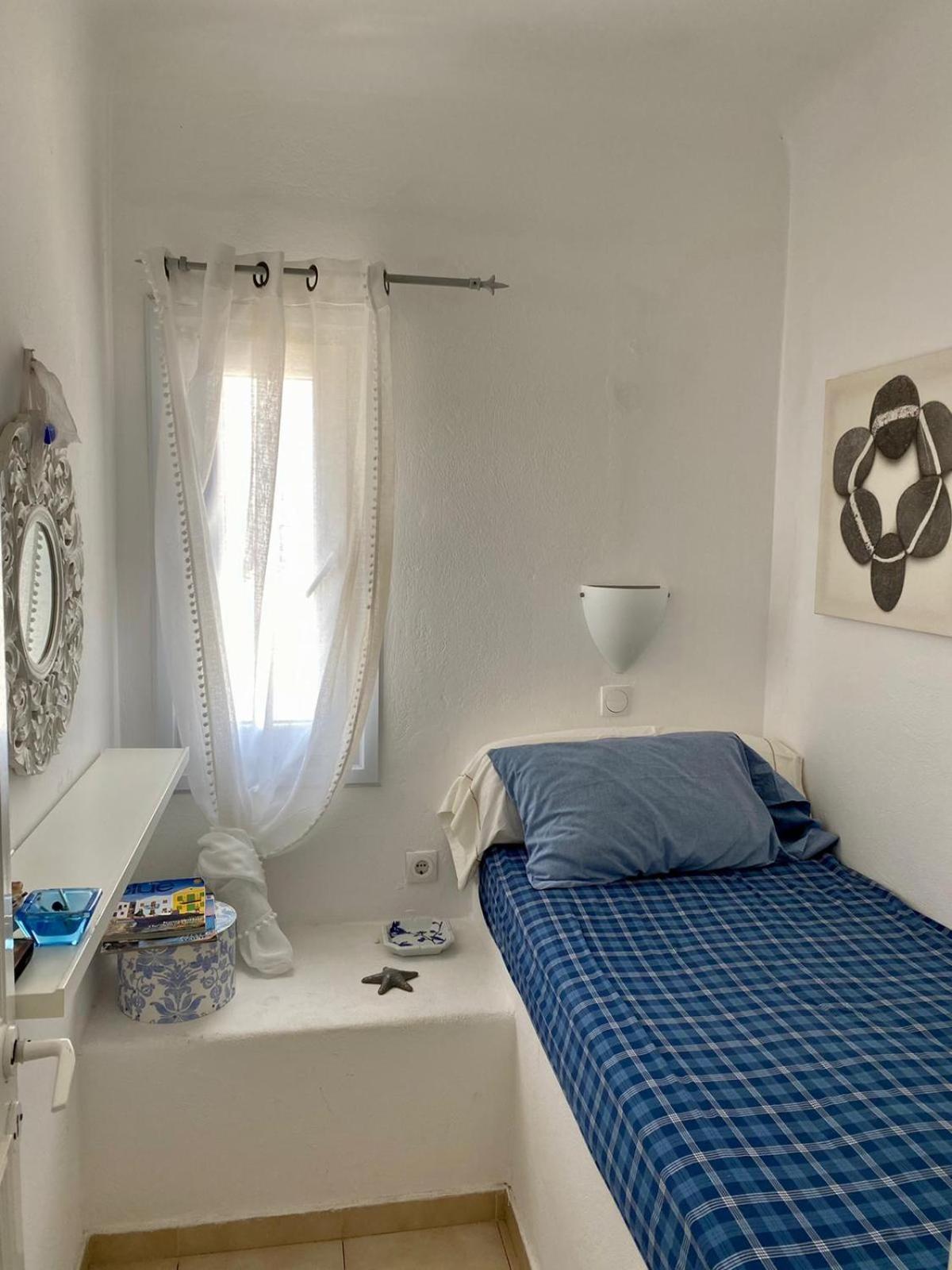 Beautiful House With Stunning Views In Costa Ilios Casa vacanze